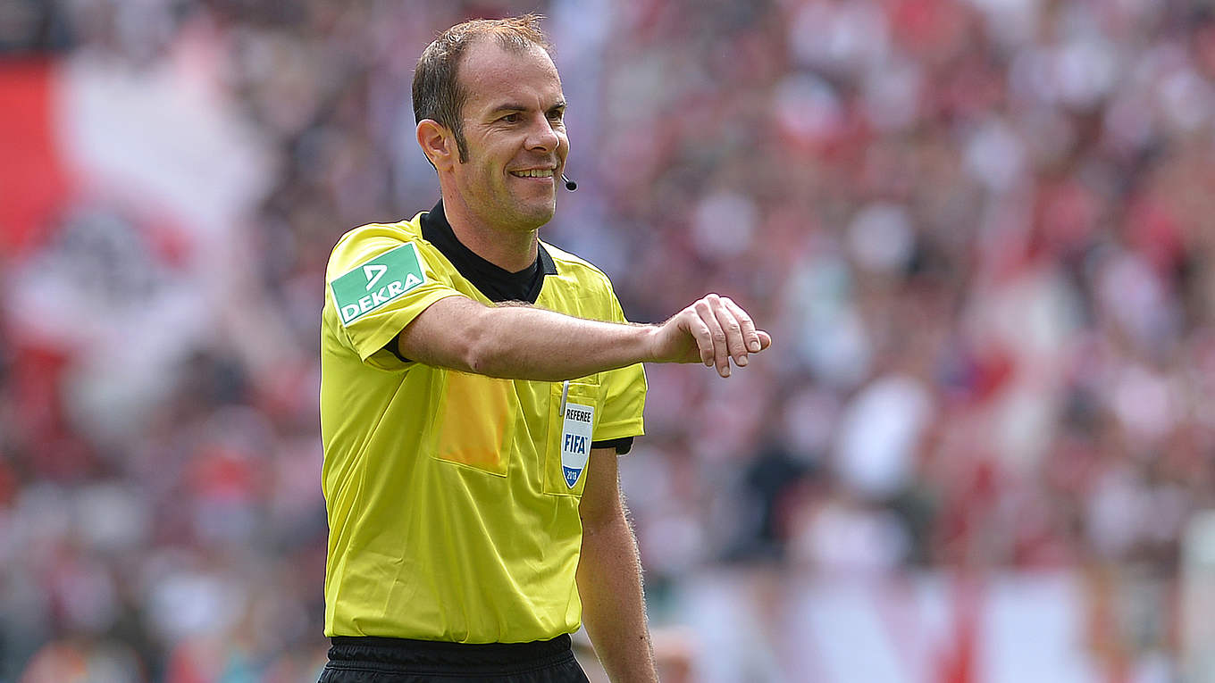 Fritz pfeift Hannover gegen Wolfsburg DFB Deutscher FußballBund e.V.