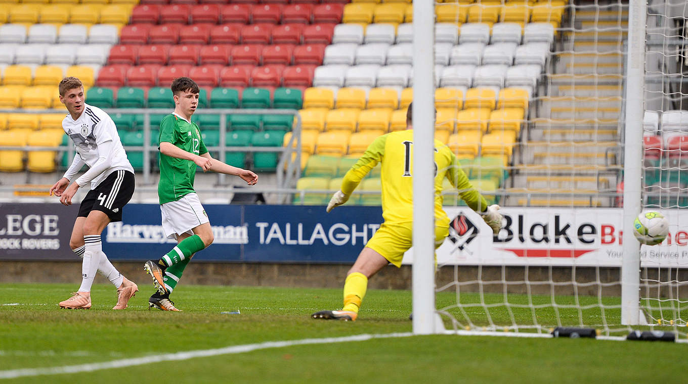 Setzt den Schlusspunkt zum 4:1 gegen Irland: Marton Dardai (l.) von Hertha BSC © GettyImages