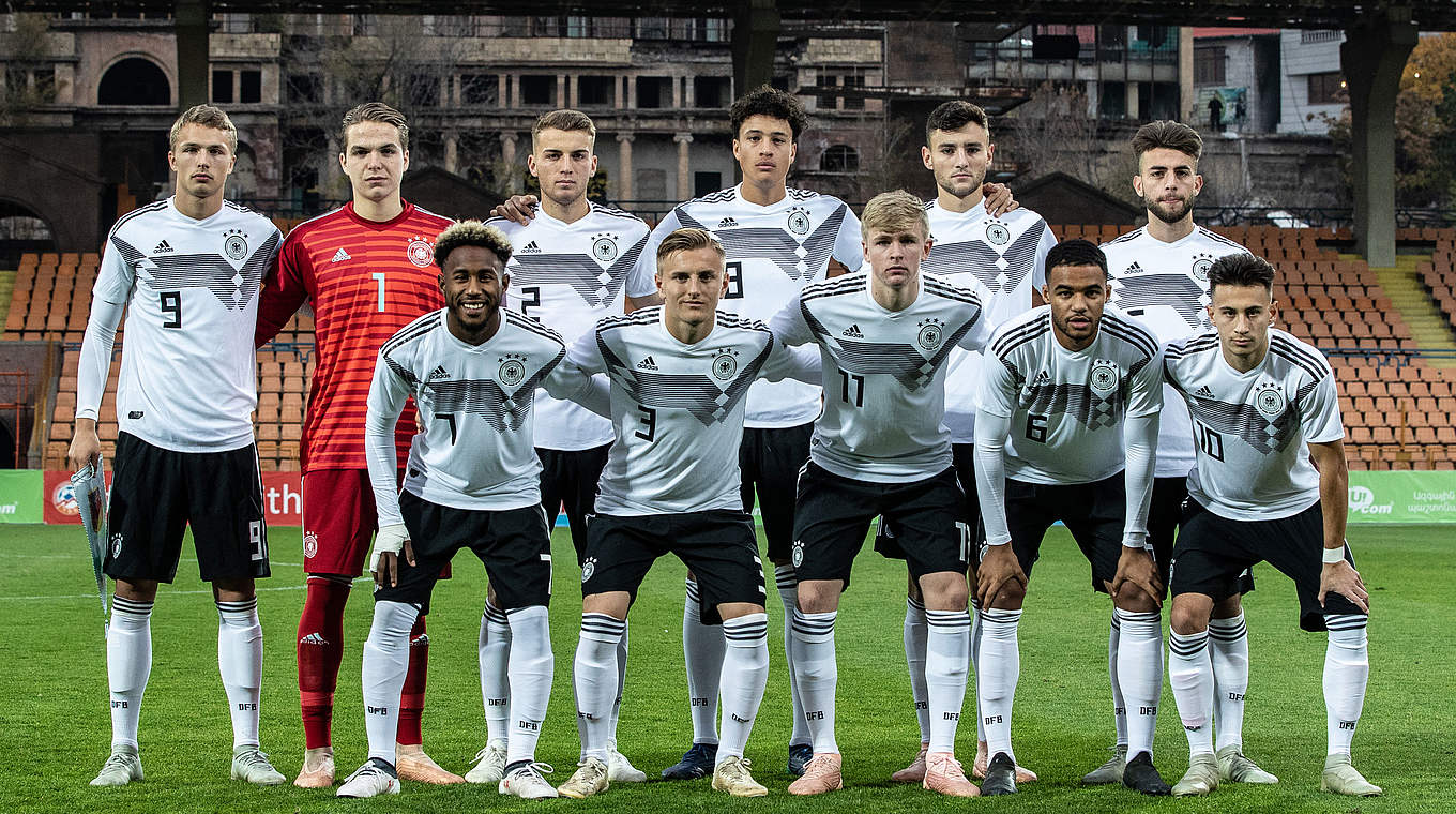 Zweite Herausforderung in Armenien: Die U 19 spielt gegen die Niederlande © Getty Images
