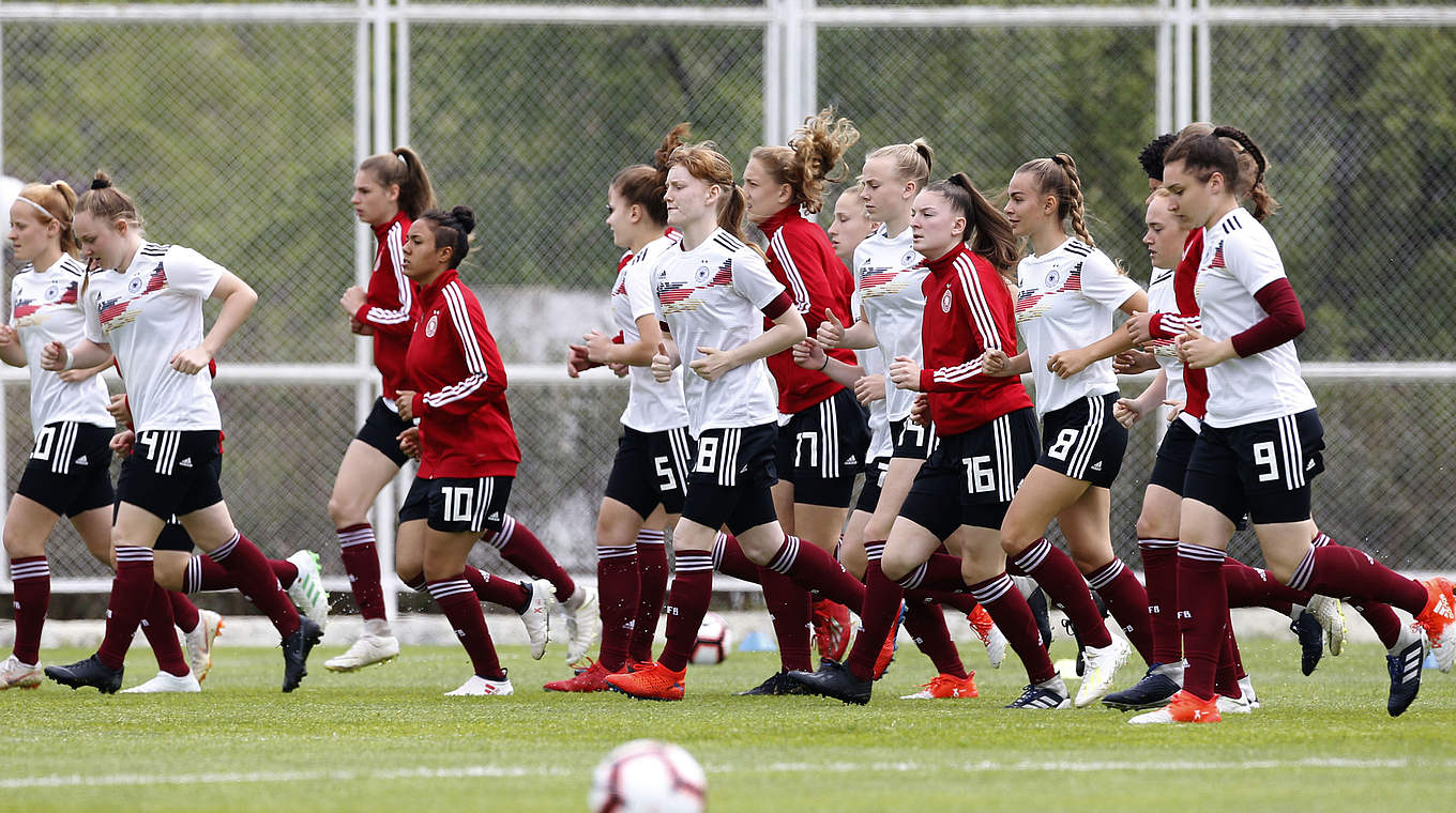 U 17 vor dem zweiten EM-Spiel: "Gut gestartet, weil wir als Team aufgetreten sind" © Getty Images