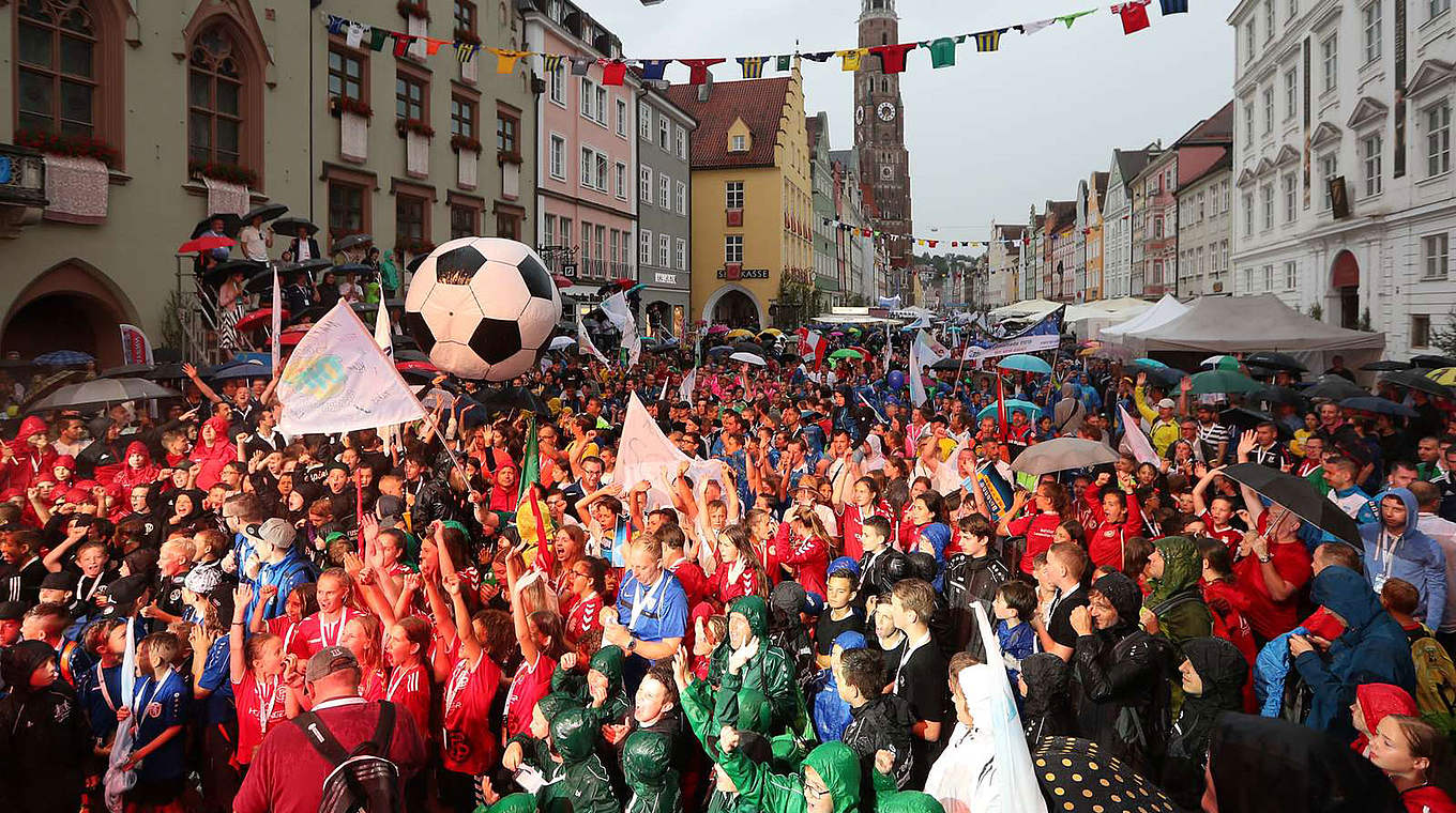 Fußballiade 2019: Vier Tage lang Fußball-Ausnahmezustand in der Landshuter Altstadt © BFV