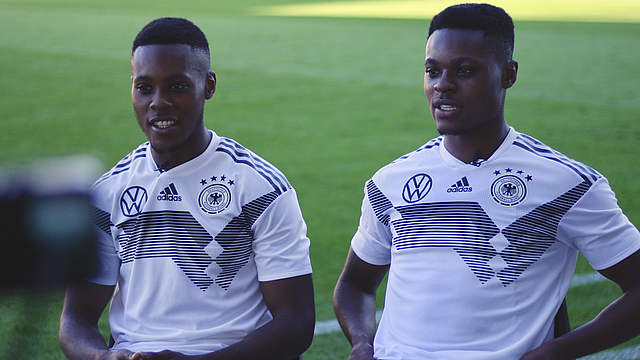 Makana (l.) und Ridle Baku: erst die dritten Zwillingsbrüder im Trikot der deutschen U 21 © Karl Evers/DFB