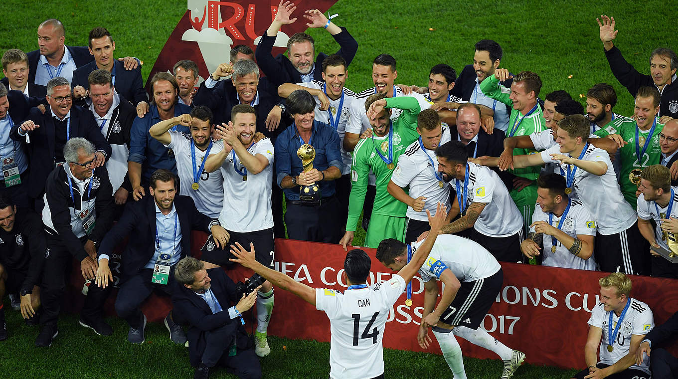 Nach dem WM-Titel auch Confed-Cup-Sieger: Löw und die DFB-Auswahl 2017 © Getty Images