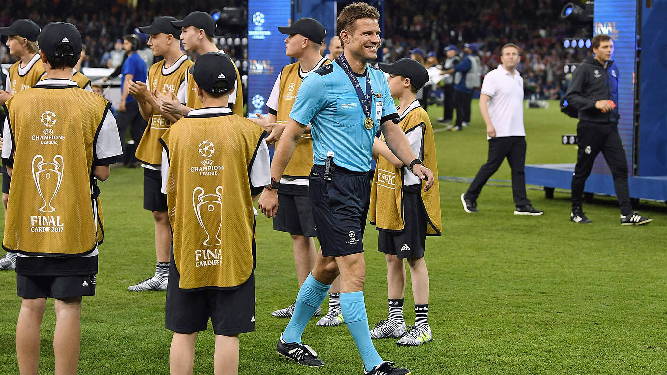 Мазда 6 седан 2017. Крючки gamakatsu hook ls-2210s. Msi16d3ls1mng/4g. 03 06 2017. Smsl ao200.