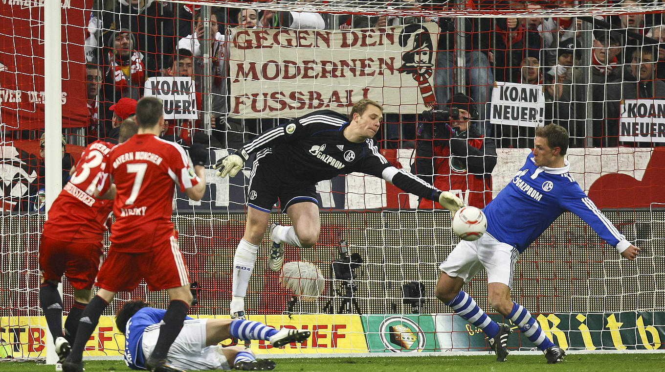 Nicht zu überwinden: Am heutigen Bayern-Keeper Neuer ist 2011 "koan" Vorbeikommen © imago sportfotodienst