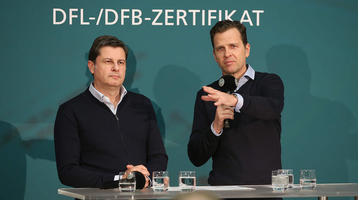 Bierhoff (r.): "Sportmanager gehören mit zu den wichtigsten Personen in einem Verein" © Thomas Böcker/DFB