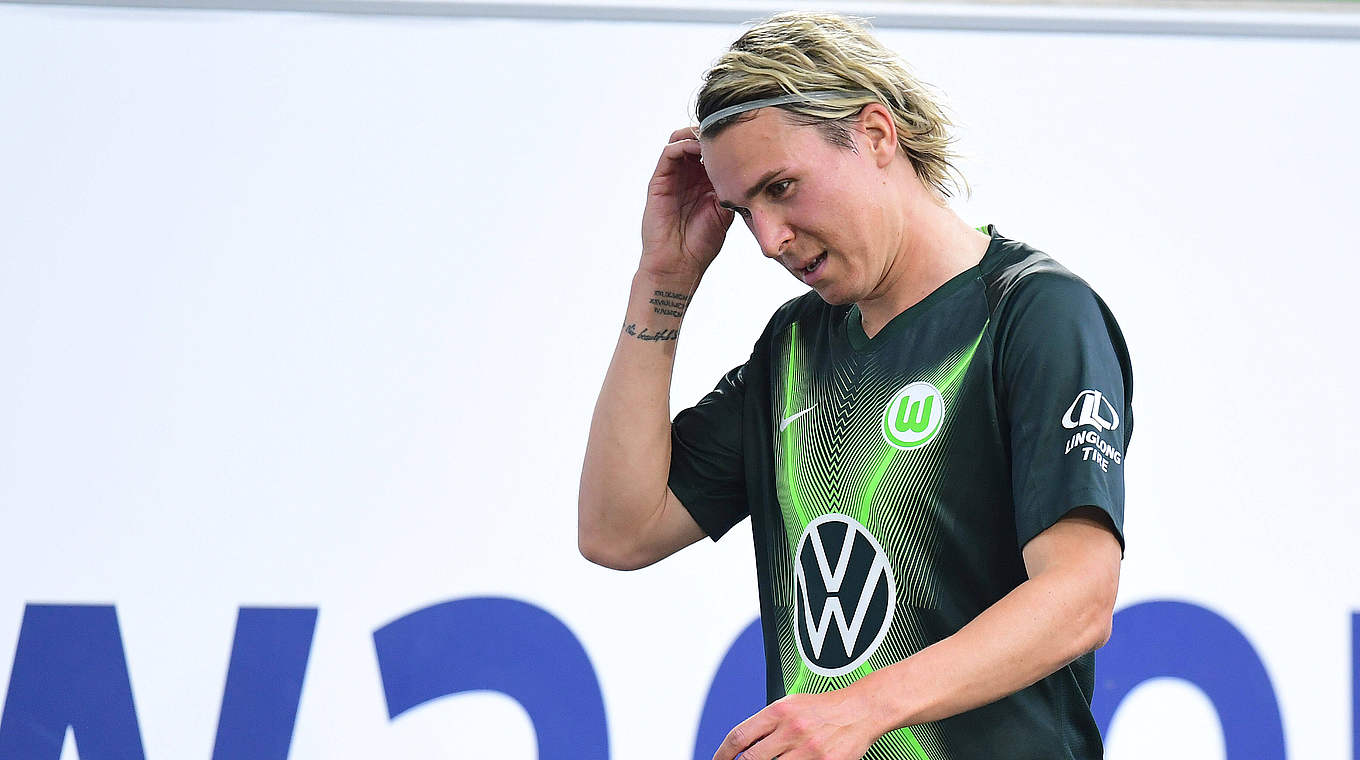 Im Spiel gegen Borussia Dortmund des Feldes verwiesen: Wolfsburgs Felix Klaus © imago / Poolfoto