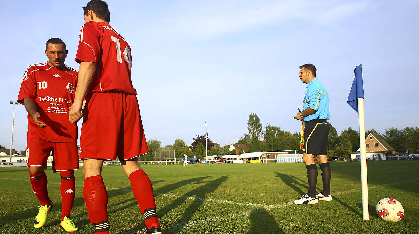 Update: Vereinswechsel im Amateurfußball :: DFB - Deutscher Fußball ...