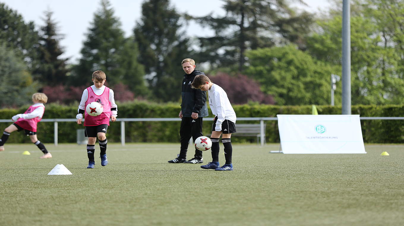 Dfb Stützpunkt Training _ DFB-Stützpunkte in Hessen – SYVU