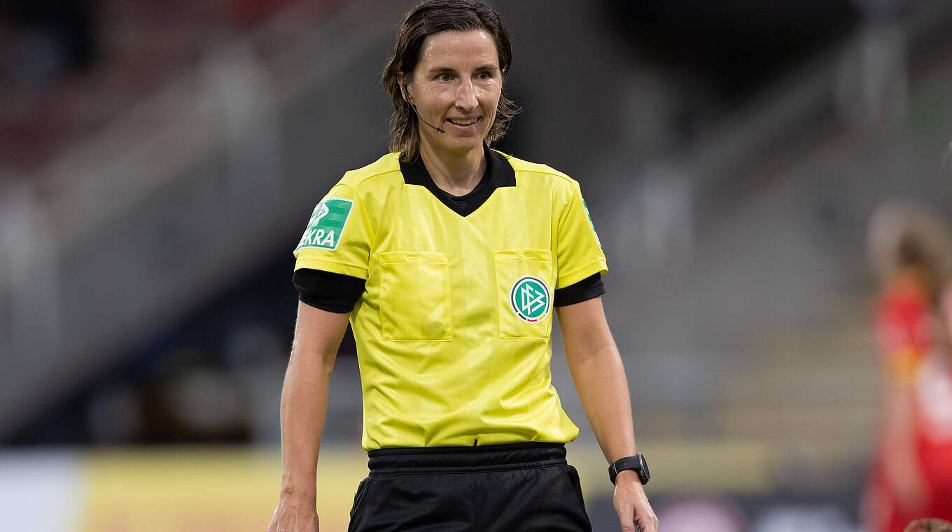 Erfahrung aus 92 Einsätzen in der Frauen-Bundesliga: Schiedsrichterin Katrin Rafalski © imago