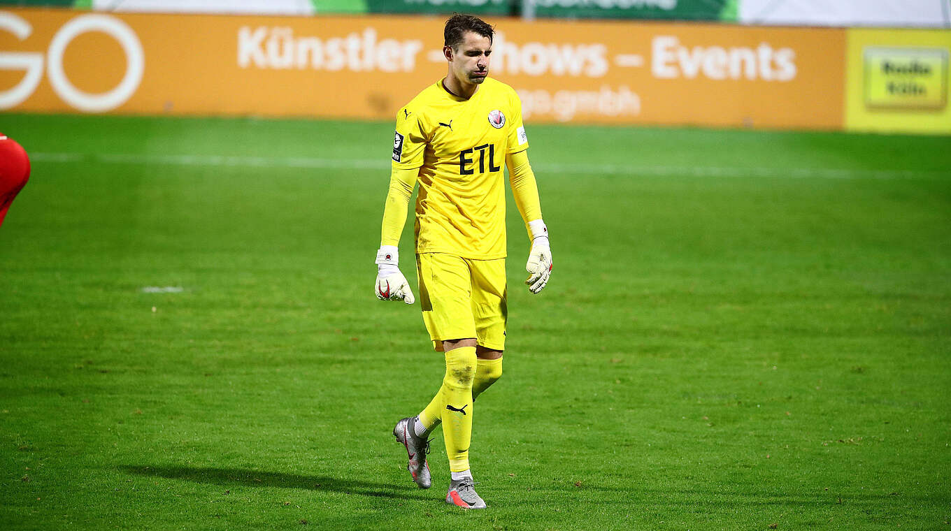 Muss zwei Spiele aussetzen: Sebastian Mielitz vom FC Viktoria Köln © imago images/Eibner