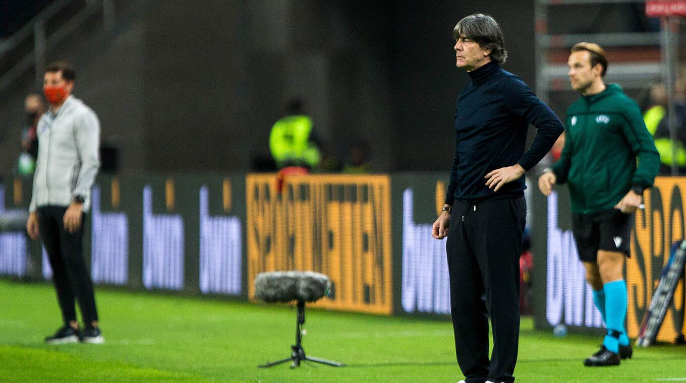 Bundestrainer Joachim Löw: "Wir hatten keinen Zugriff, kein Zweikampfverhalten" © imago