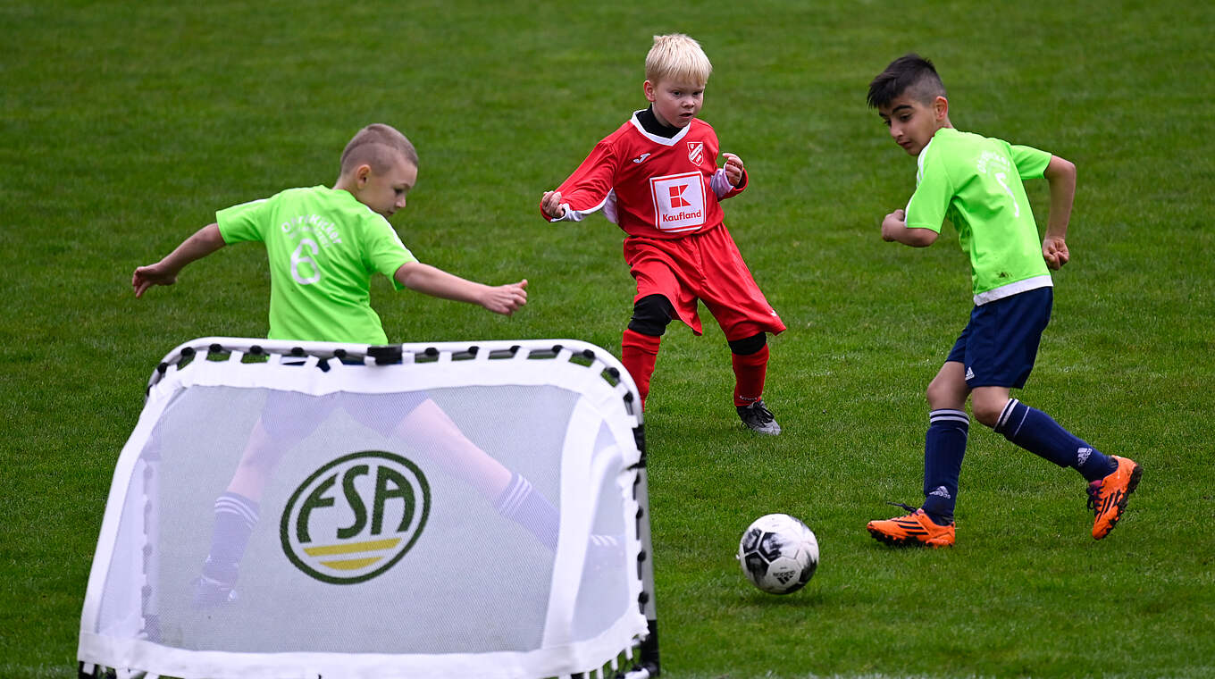 Neue Formen im Kinderfußball: Kinder in den Fokus zu rücken, Begeisterung erhalten © Getty Images