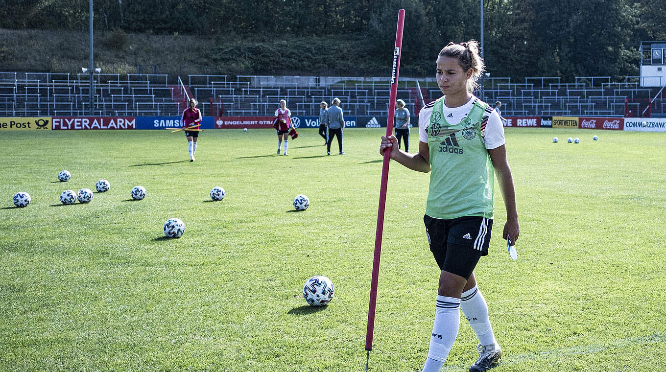 "Fußballerisch hat mir das Jahr viel gegeben": Oberdorf ist "Nationalspielerin des Jahres" © Thomas Boecker/DFB