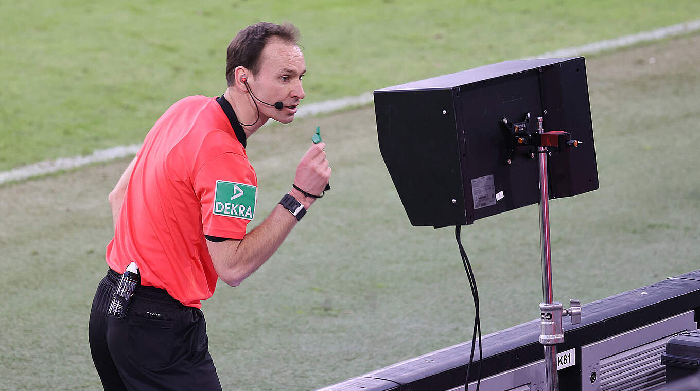 Wie Wirft Man Einen Football Richtig