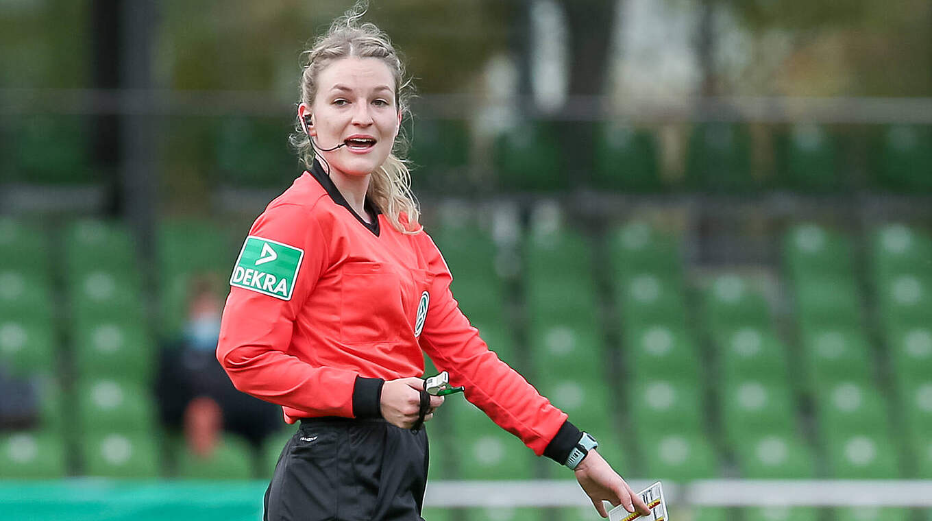 Schwermer pfeift FC Bayern gegen Essen DFB Deutscher FußballBund e.V.