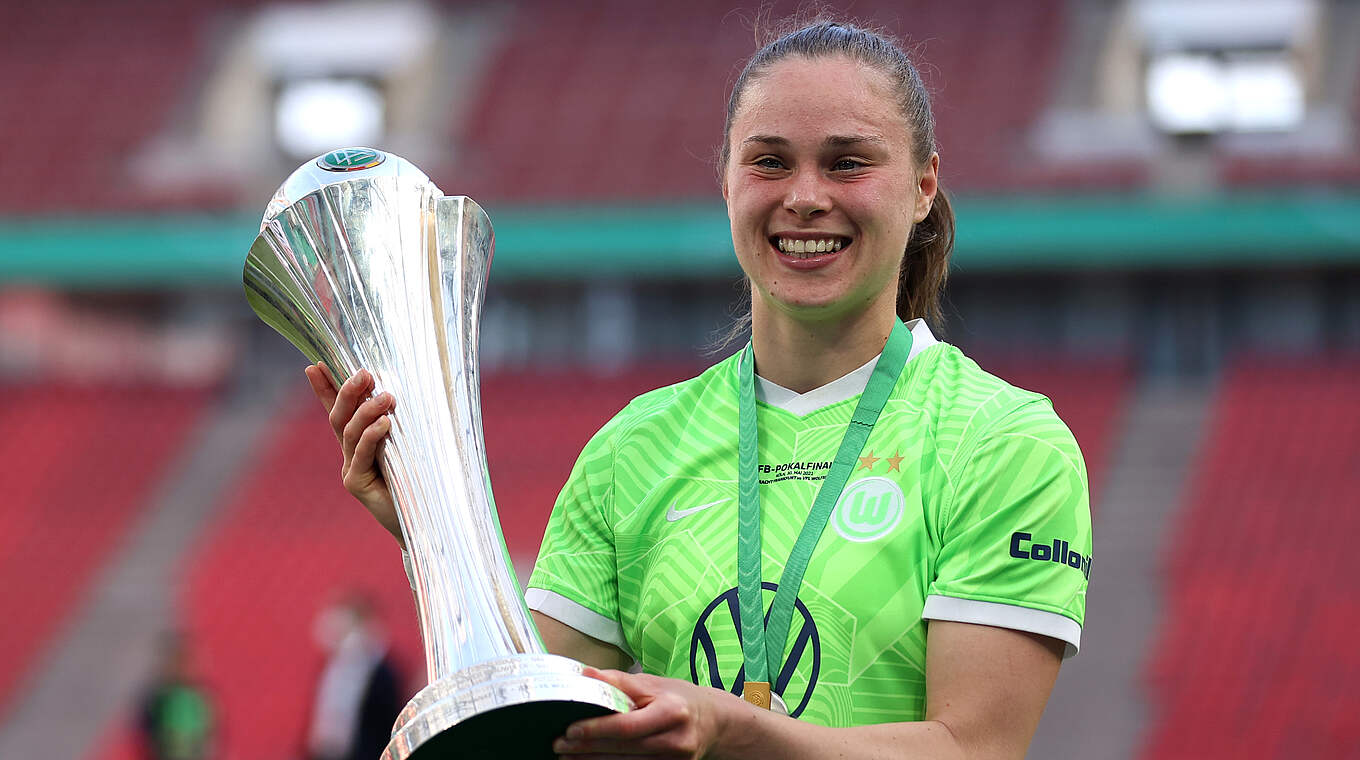 "Eine sehr schöne Serie": Ewa Pajor hat noch kein Pokalspiel mit Wolfsburg verloren © 2021 Getty Images