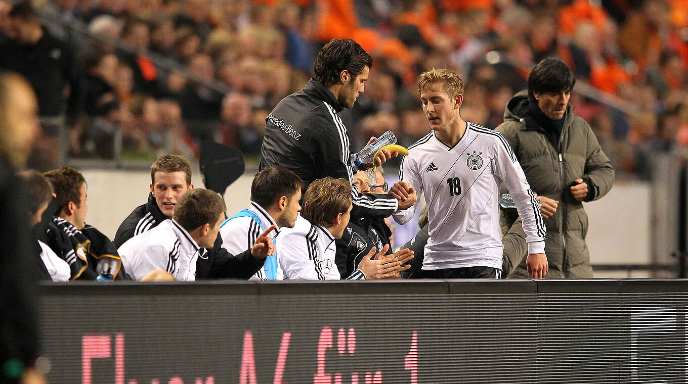 Lewis Holtby: "Ich durfte drei Länderspiele für Deutschland machen, darauf bin ich stolz" © imago