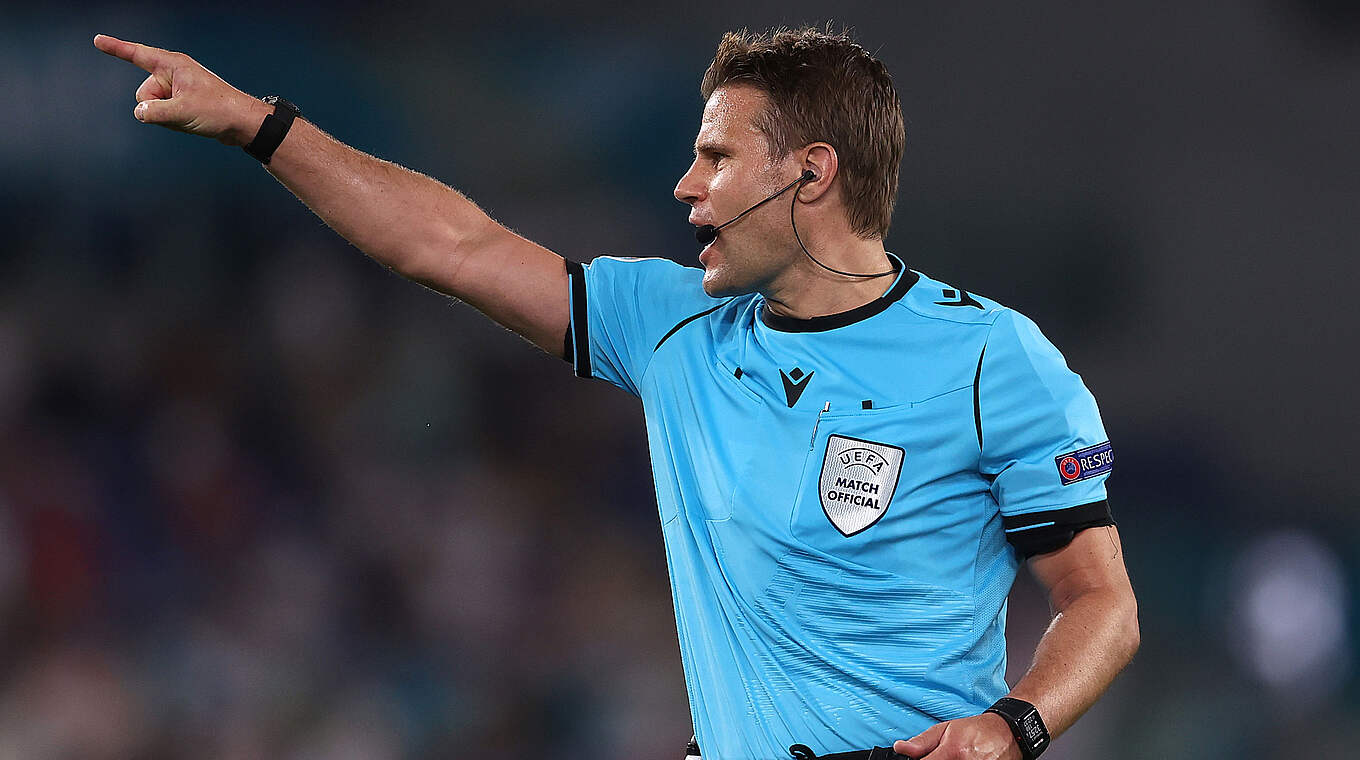 Pfeift zum fünften Mal bei der EURO 2020: FIFA-Referee Dr. Felix Brych © Getty Images