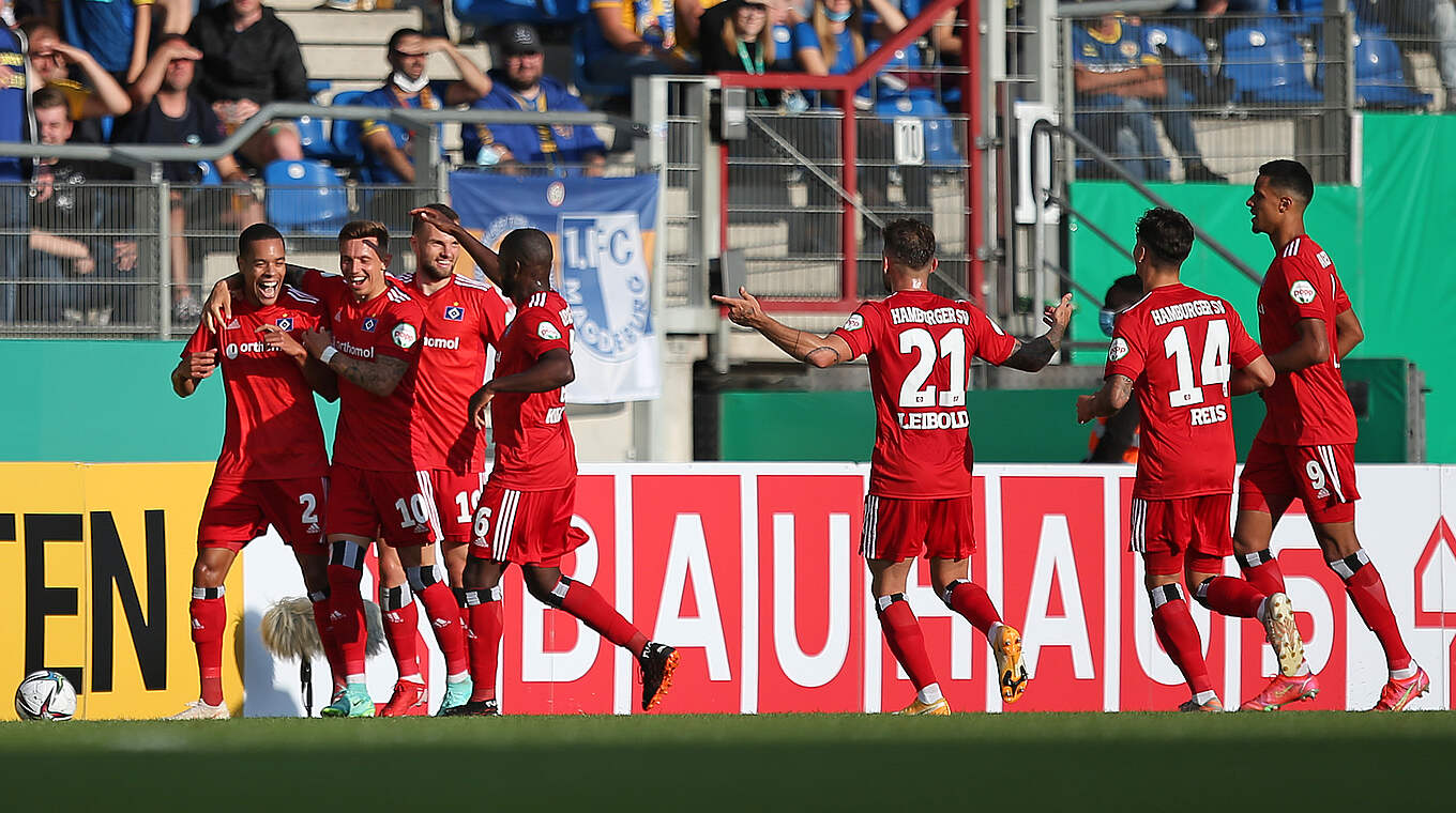 Zweitrundeneinzug: Der HSV setzt sich gegen Eintracht Braunschweig durch © Getty Images