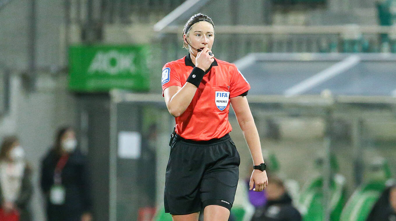 Steht vor ihrem 37. Einsatz in der Frauen-Bundesliga: FIFA-Referee Franziska Wildfeuer © imago