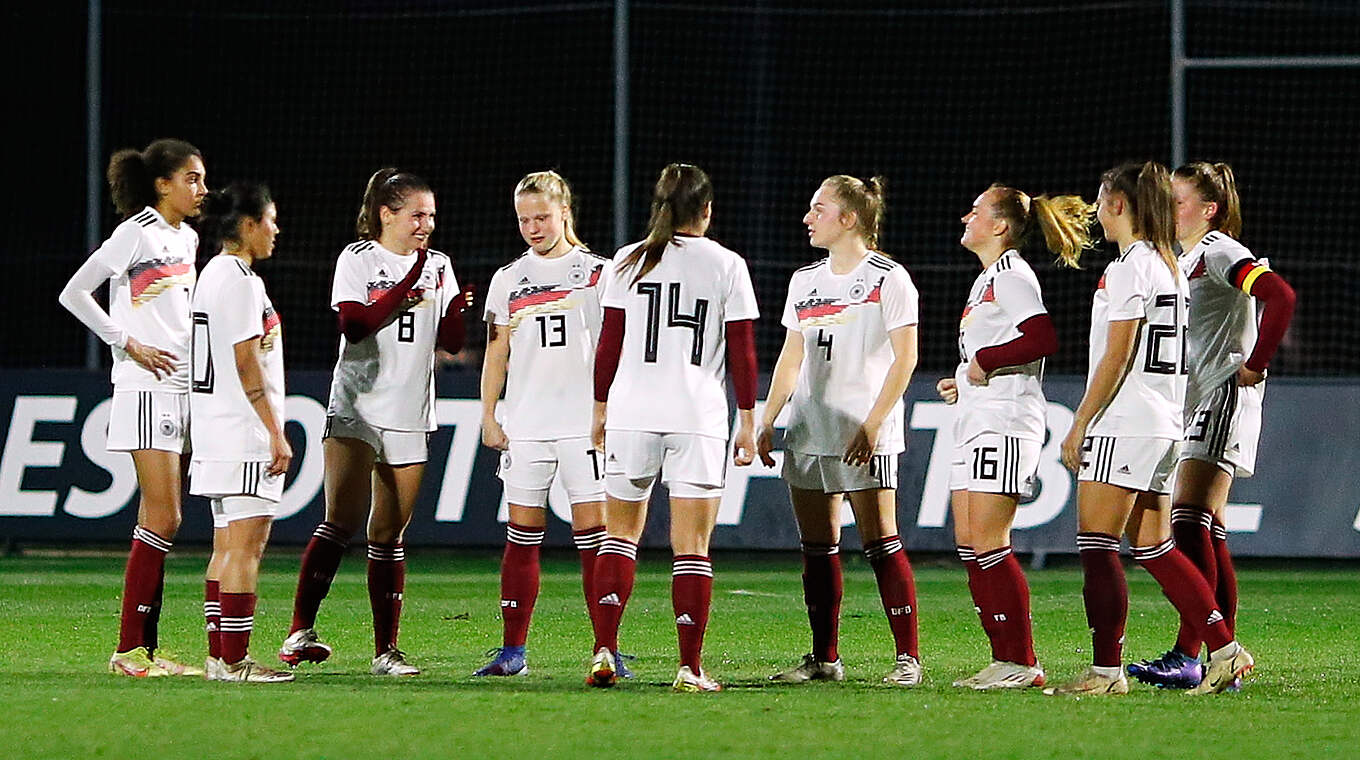 Frauen im Fußball Strukturell Projekte & Programme DFB