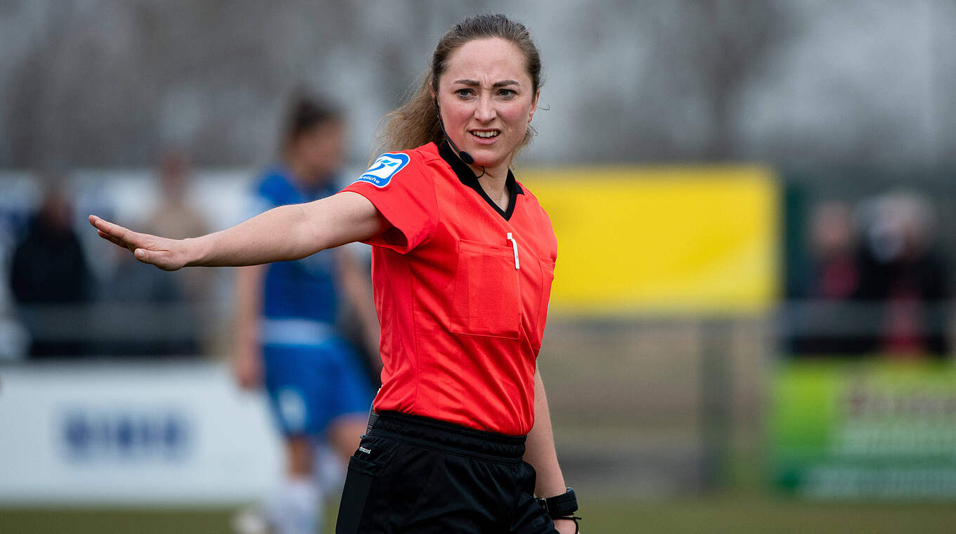Kommt zu ihrem 35. Einsatz in der Frauen-Bundesliga: Schiedsrichterin Melissa Joos © imago