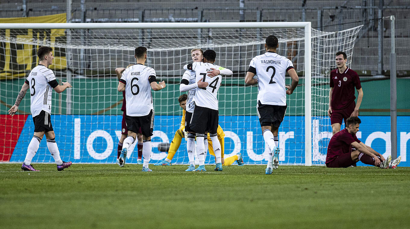 Sechster Sieg im siebten Spiel: Die U 21 gewinnt souverän gegen Lettland © Thomas Böcker/DFB