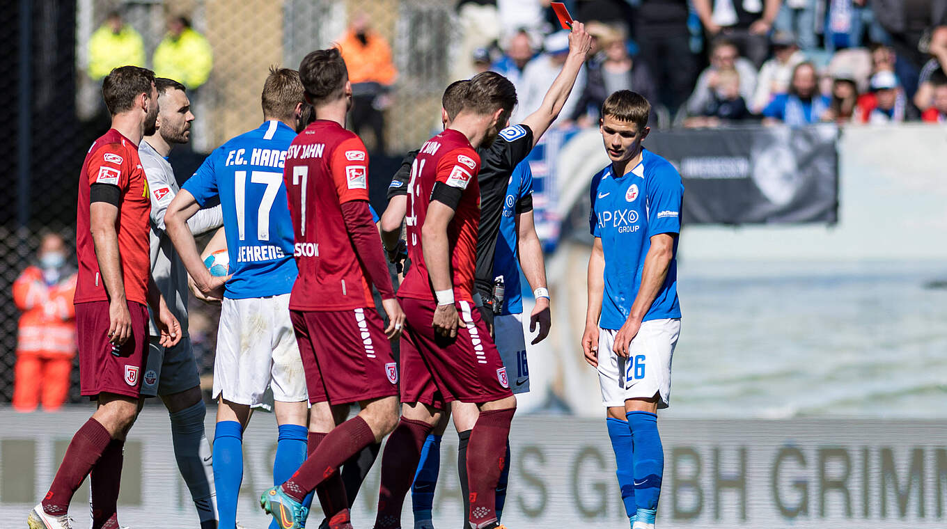 Drei Spiele Sperre für Rostocks Sikan DFB Deutscher FußballBund e.V.