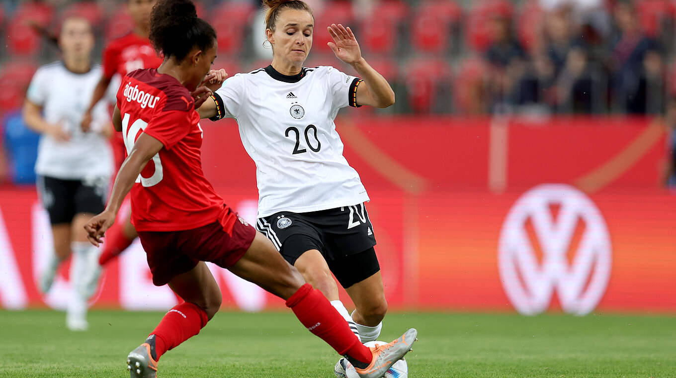 Ständiger Aktivposten in der Offensive der DFB-Frauen: Lina Magull (r.) © Maja Hitij/ Getty Images/ DFB