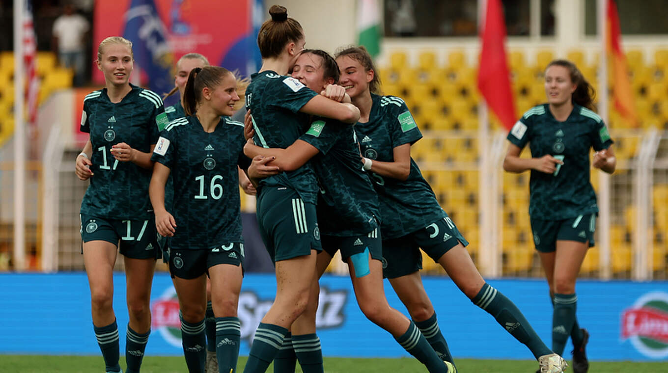 Wollen ins Halbfinale einziehen: die deutschen U 17-Juniorinnen in Indien © FIFA/Getty Images