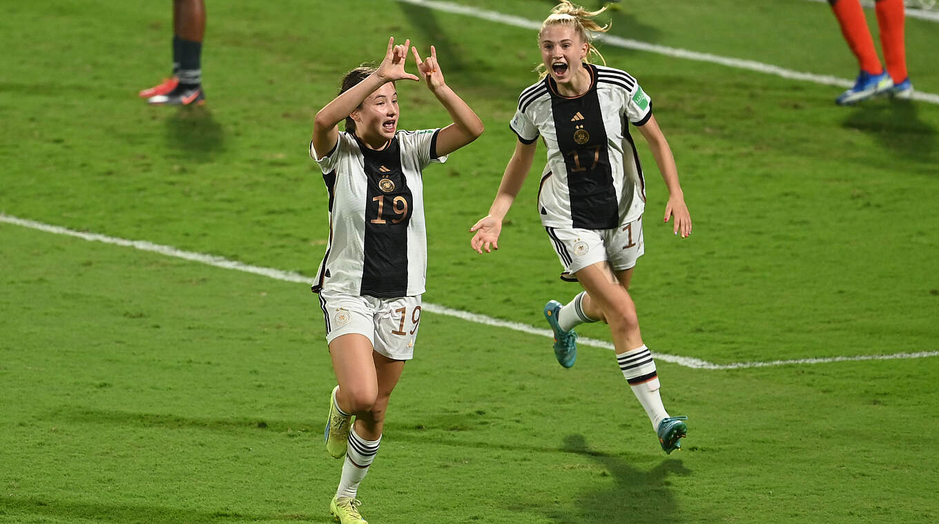 WM-Torschützenkönigin Bender (l.): "Das gesamte Turnier war ein Riesenerlebnis" © FIFA/Getty Images