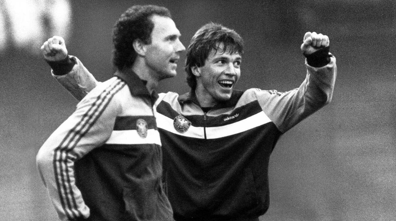 Umbruch 1987: Lothar Matthäus (r.) als Konstante im Team von Franz Beckenbauer © imago
