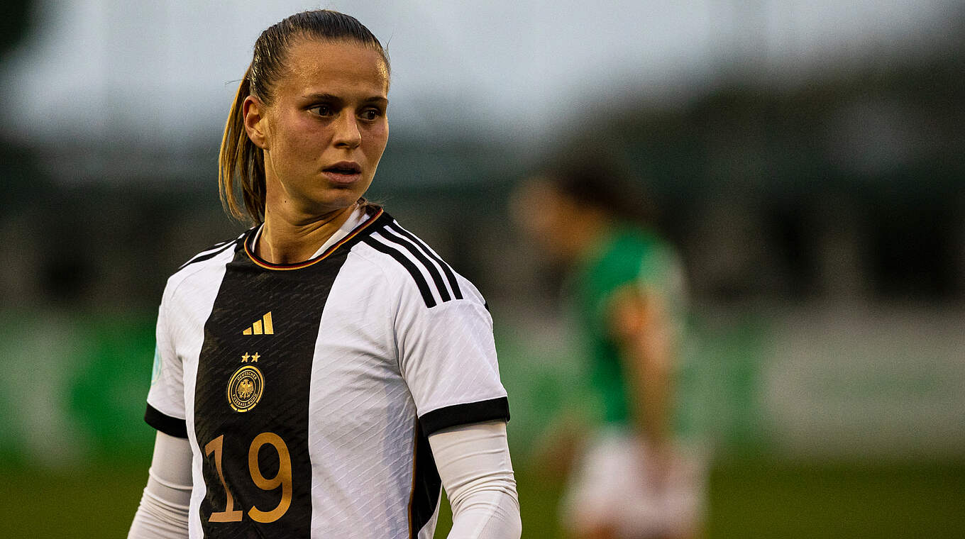 Klara B hl Wir K nnen Wolfsburg Noch Einmal Knacken DFB klara-b-hl-wir-k-nnen-wolfsburg-noch-einmal-knacken-dfb