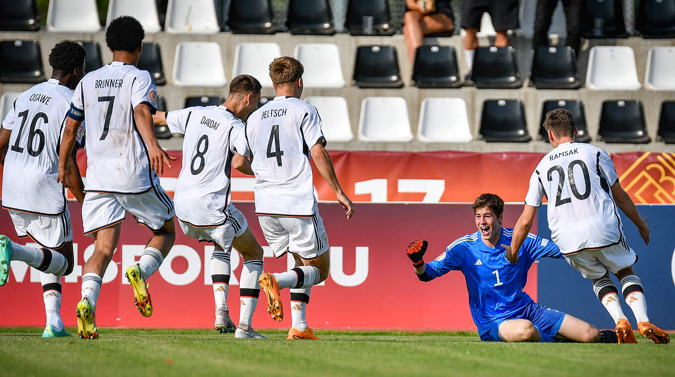 U 17Junioren MännerNationalmannschaften Teams DFB