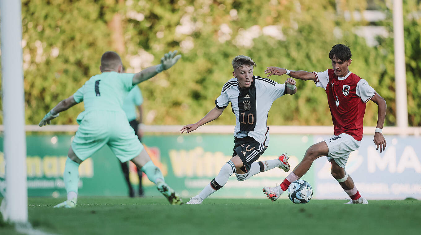 Last-Minute-Niederlage: Österreich erzielt in der Nachspielzeit den Treffer zum 2:1 © Jasmin Walter/Getty Images 