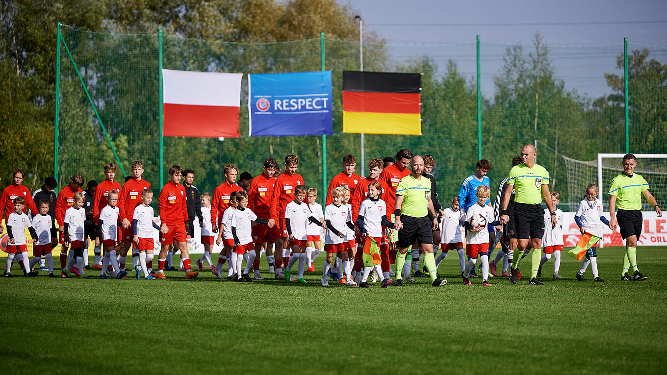 U 16 heute erneut gegen Polen DFB Deutscher FußballBund e.V.