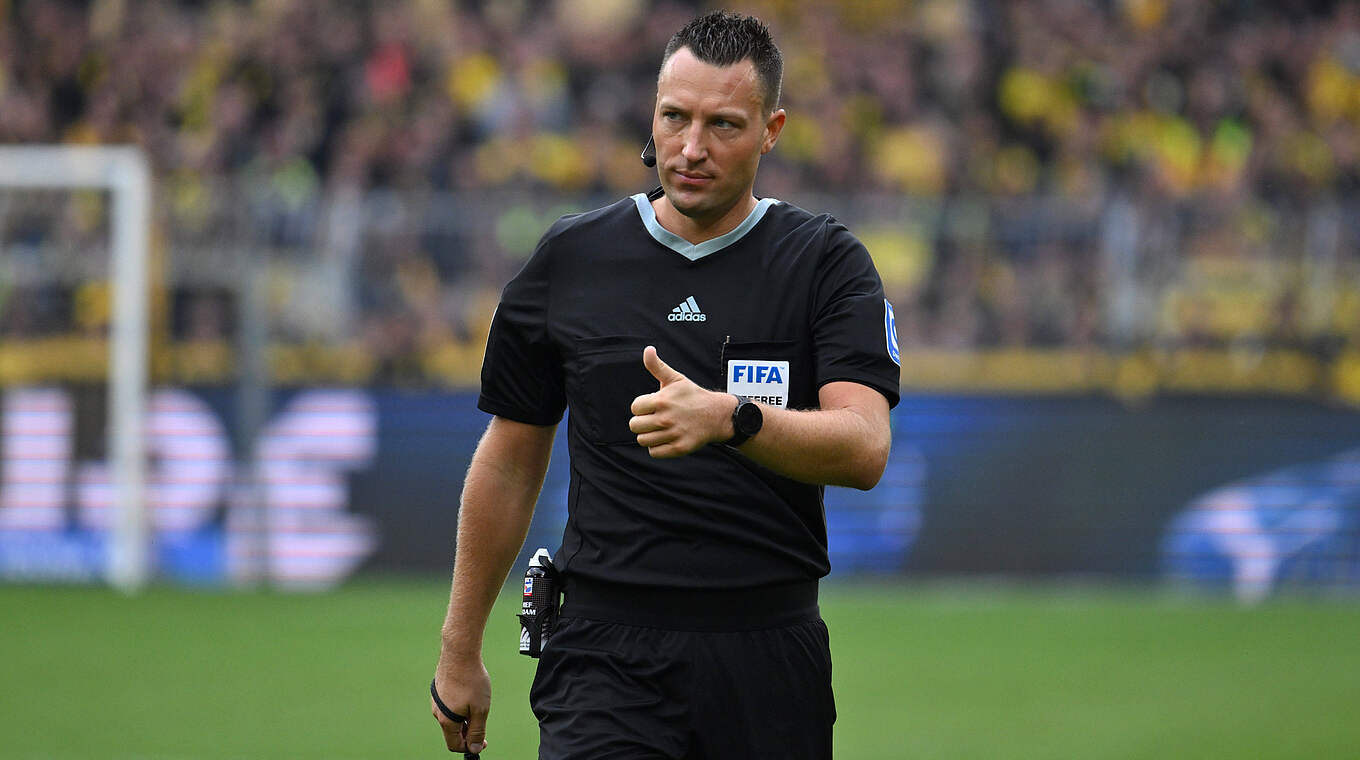 Erfahrung aus 81 Bundesligaeinsätzen: Schiedsrichter Sven Jablonski © imago
