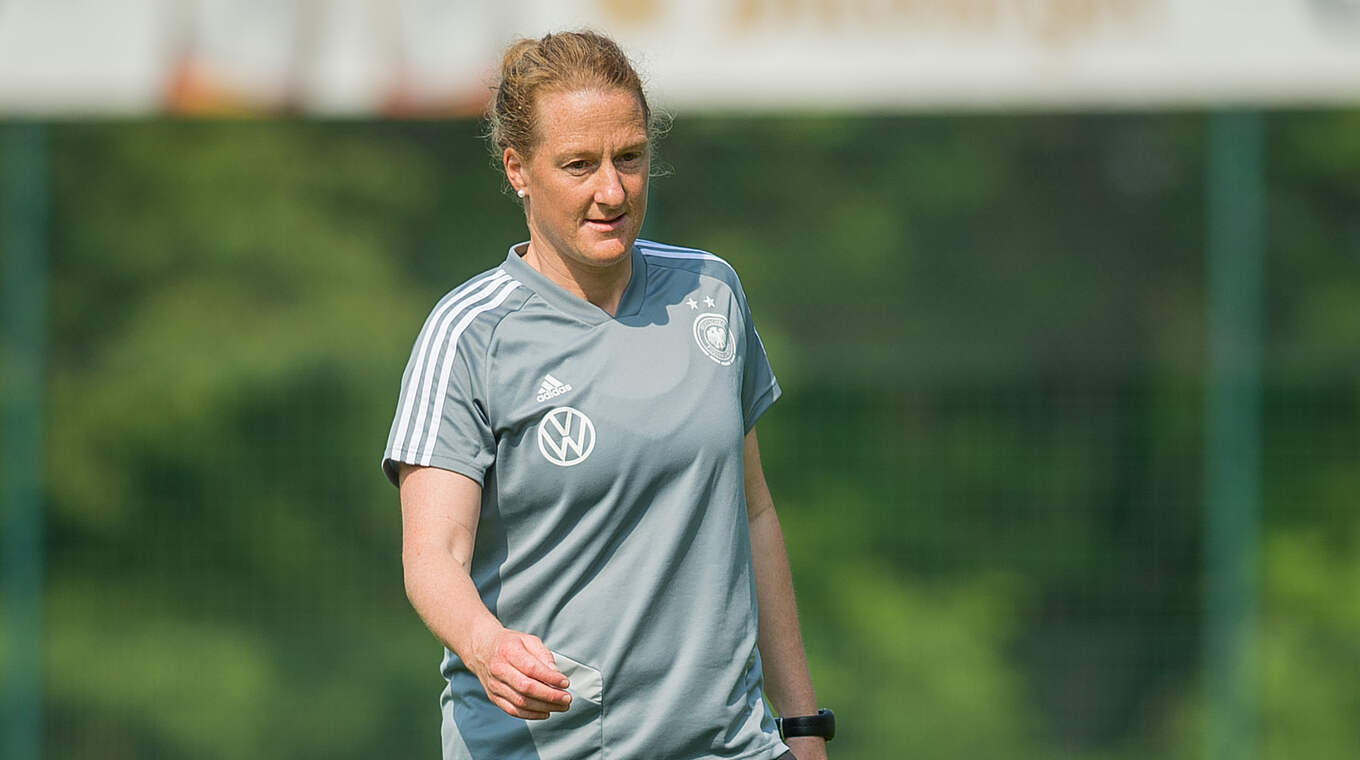 Neu an der Seitenlinie: Cheftrainerin Melanie Behringer © Neil Baynes/Getty Images for DFB