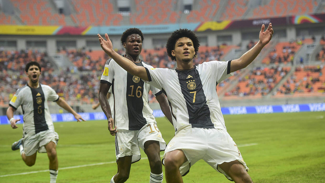 Heute Empfang der U 17Weltmeister am DFBCampus DFB Deutscher