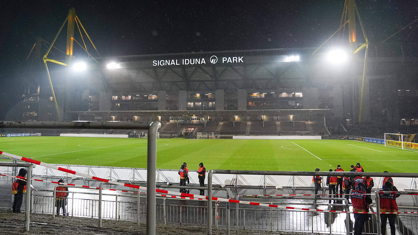 Verdächtiger Gegenstand: Drittligapartie in Dortmund abgesetzt