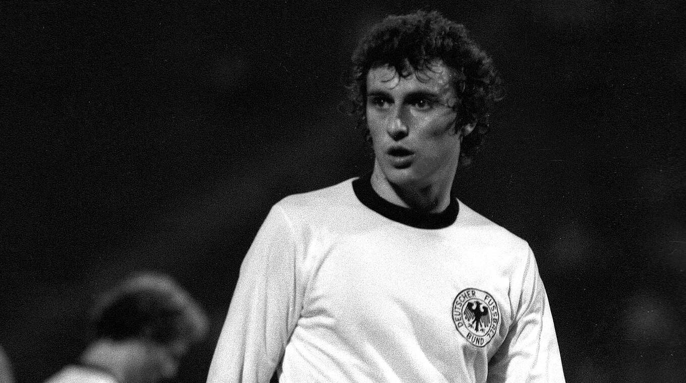 Sechserpack und Schicksalsschläge: Dieter Müller wird 70 :: DFB ...