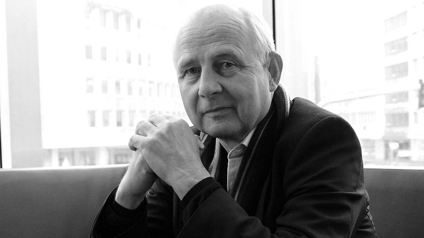 DFB trauert um Weltmeister Hölzenbein DFB Deutscher FußballBund e.V.