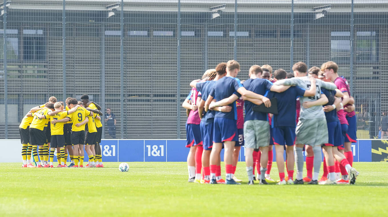 Trennen sich 0:0 im Hinspiel: Borussia Dortmund und RB Leipzig © Imago Images