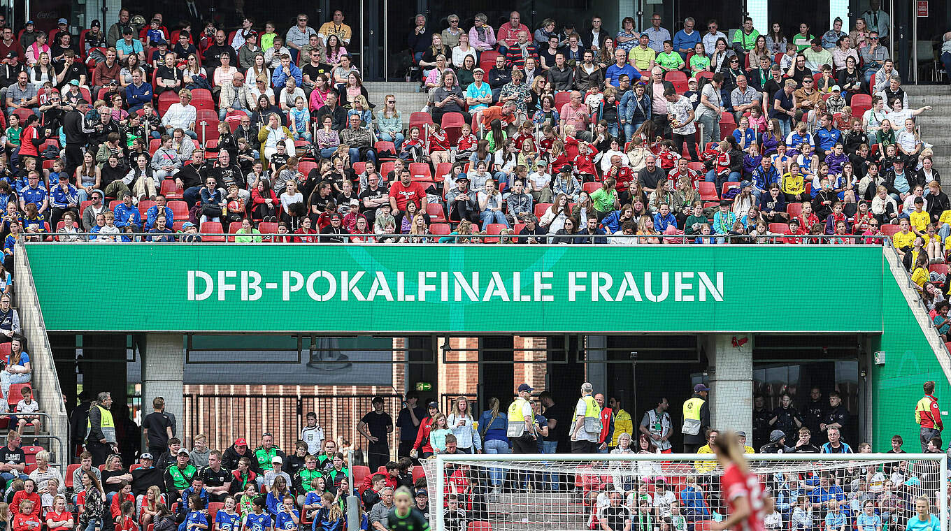 Pure Vorfreude: Das Pokalfinale in Köln ist erneut ausverkauft © IMAGO/foto2press