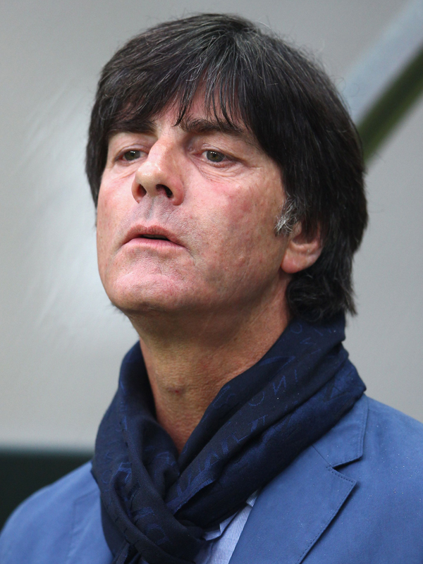 Jogi Low Alle Spieler Auf Em Niveau Bringen Dfb Deutscher Fussball Bund E V